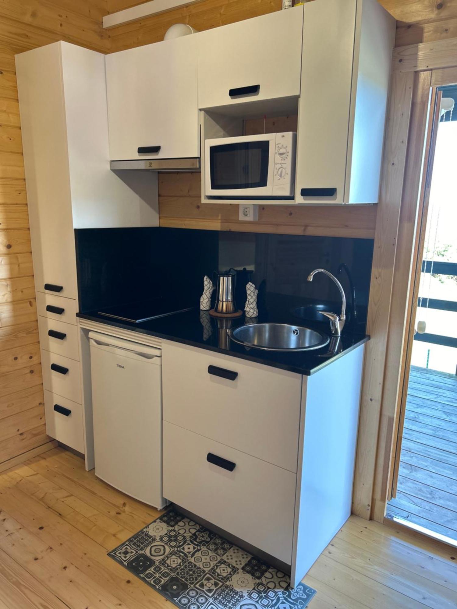 Camping & Bungalows Leagi Mendexa Екстериор снимка