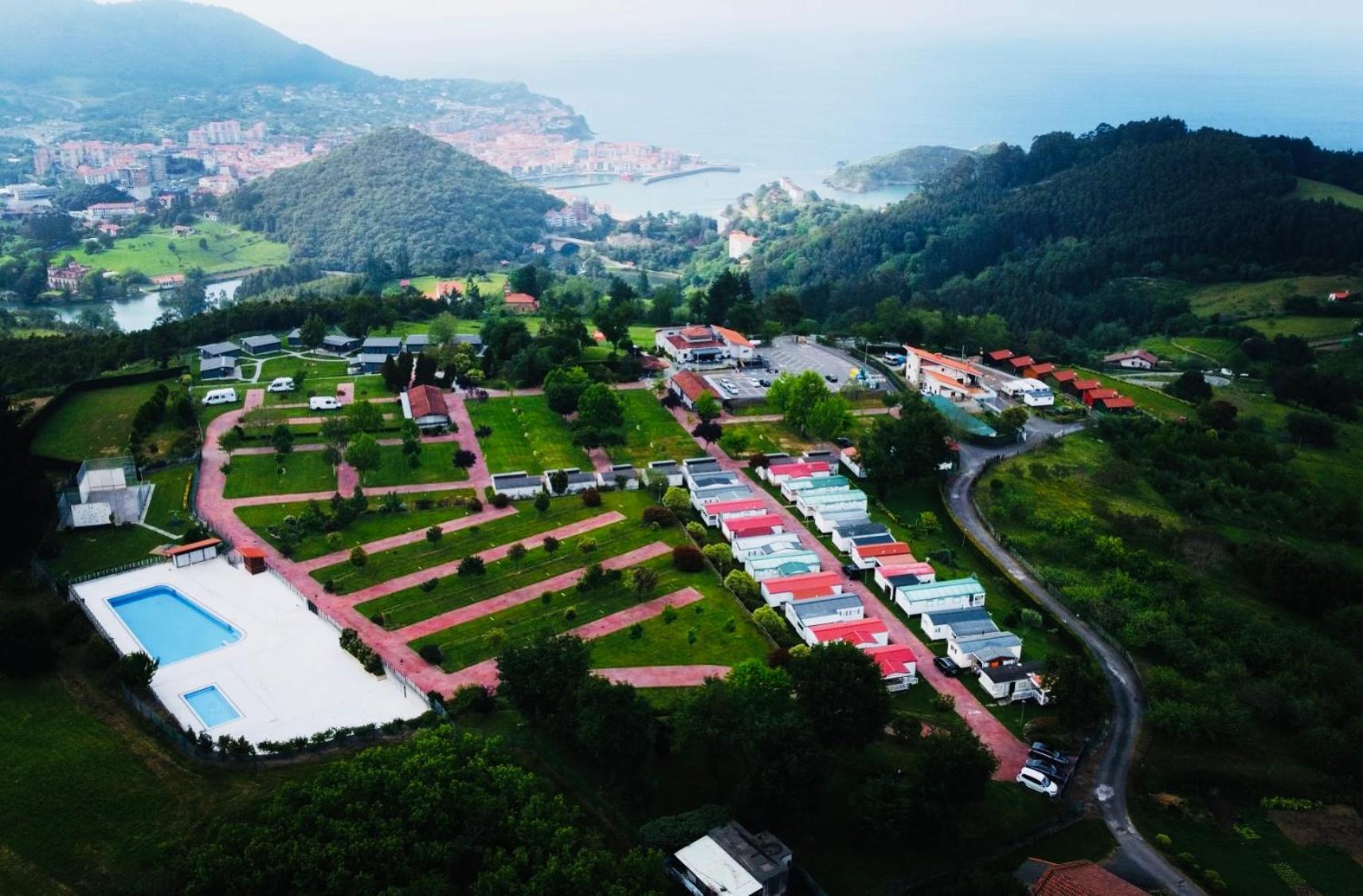 Camping & Bungalows Leagi Mendexa Екстериор снимка