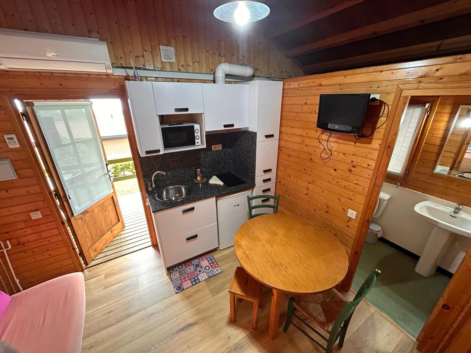 Camping & Bungalows Leagi Mendexa Екстериор снимка